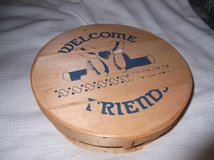 WOODEN CHEESE BOX in Cherry Point, North Carolina