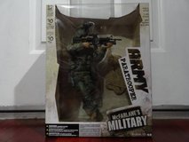 McFarlane 's MILITARY ARMY PARATROOPER Action Figure Deluxe 30cm 12" in Vacaville, California