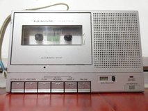 VINTAGE REALISTIC 14-812 MINISETTE COMPACT CASSETTE RECORDER in Travis AFB, California
