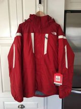 NEW WITH TAGS Men's North Face Winter Coat SIZE XL in Naperville, Illinois
