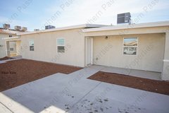 Beautiful 2 BDR Apartment Near Fred Wilson! in Fort Bliss, Texas