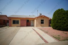 Cute 3 Bedroom Home! in Fort Bliss, Texas
