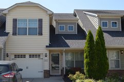 3 bedroom 2.5 bath townhouse in Murfreesboro. in Fort Campbell, Kentucky