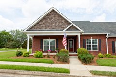 Must see end unit townhome. in Fort Campbell, Kentucky