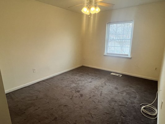 2 Level Townhome FOR RENT in REmilitary