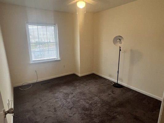 2 Level Townhome FOR RENT in REmilitary