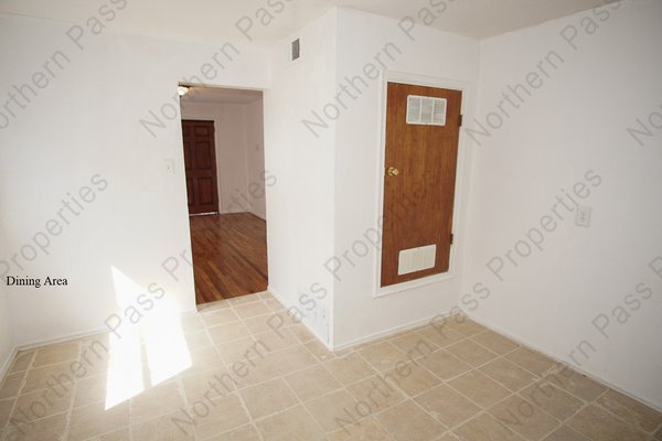 2 BDR Home in Central! in REmilitary