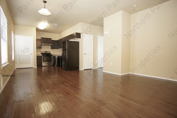 Lovely 2 BDR Apartment with Laundry Hookups! in REmilitary