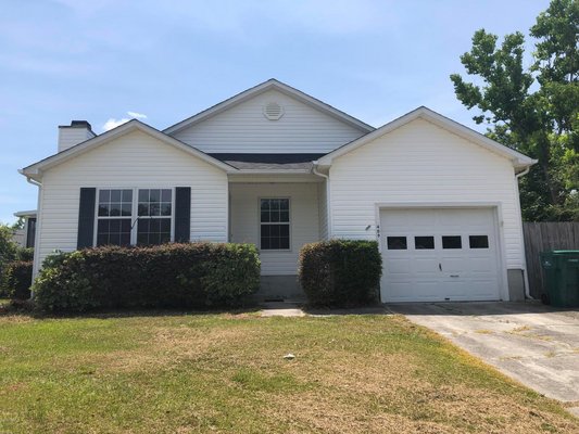 For Rent - 409 S Holly Lane in REmilitary