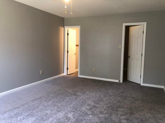 For Rent - 409 S Holly Lane in REmilitary