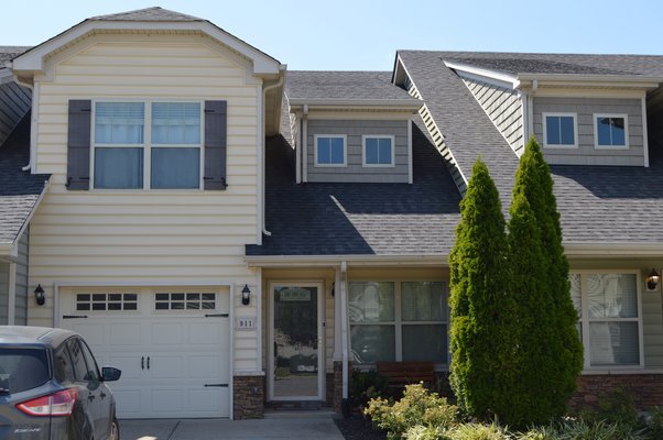 3 bedroom 2.5 bath townhouse in Murfreesboro. in REmilitary