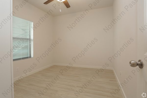 Modern 1 Bedroom Eastside Apartment! in REmilitary