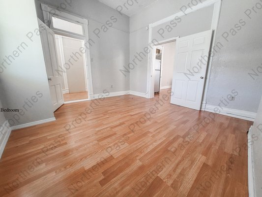 Historical 1 Bedroom Apartment Close to Downtown! in REmilitary