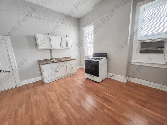 Historical 1 Bedroom Apartment Close to Downtown! in REmilitary