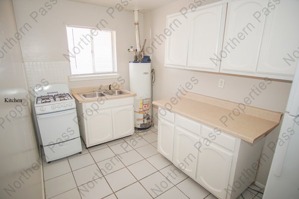 Charming 1 Bedroom Apt! in REmilitary