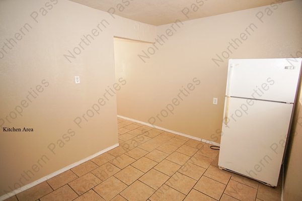 Cozy 1 BDR Northeast Apt- Water Included! in REmilitary