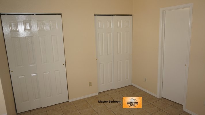 3 BDR Duplex Near Parkland HS! 2 Weeks Free Rent! in REmilitary