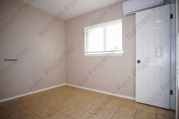 Cozy 1 Bedroom Apt in the NE! in REmilitary