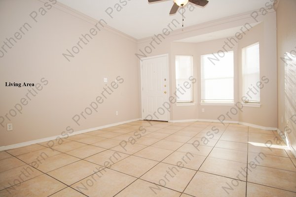 Nice 3 Bedroom Apartment with Refrigerated AC! in REmilitary