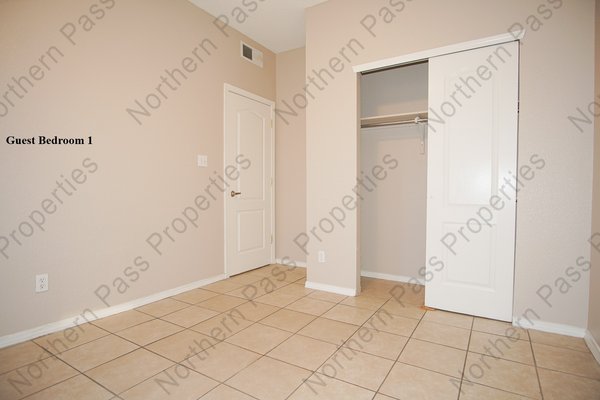 Nice 3 Bedroom Apartment with Refrigerated AC! in REmilitary