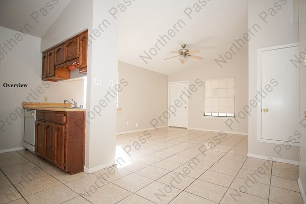 Cozy 2 BDRM Apt Near Rojas! 2 Weeks Free Rent! in REmilitary