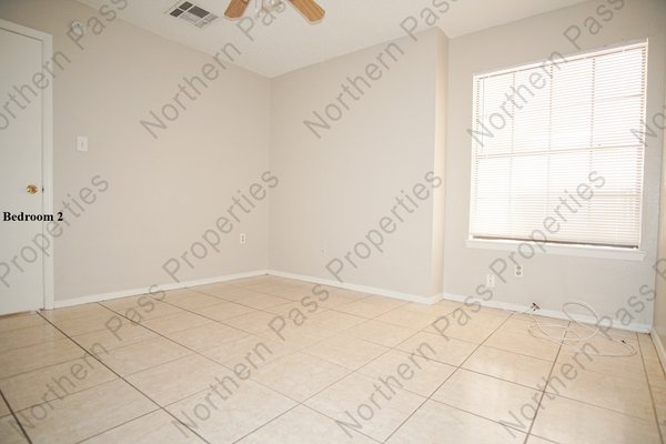 Cozy 2 BDRM Apt Near Rojas! 2 Weeks Free Rent! in REmilitary