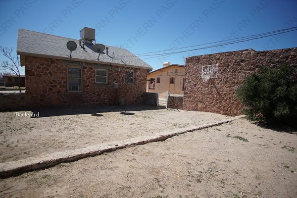 Adorable 2 bedroom home! 2 Weeks Free Rent. in REmilitary