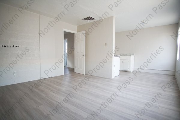 Adorable 1 BDR Apartment! 2 Weeks Free Rent! in REmilitary