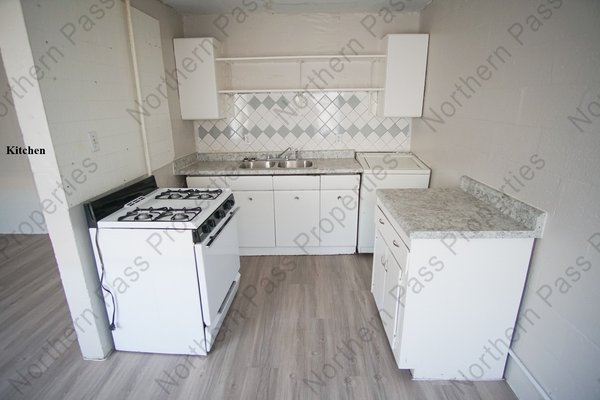 Adorable 1 BDR Apartment! 2 Weeks Free Rent! in REmilitary