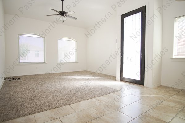 Beautiful 4 BDR Home! w/ 2 Weeks Free Rent! in REmilitary