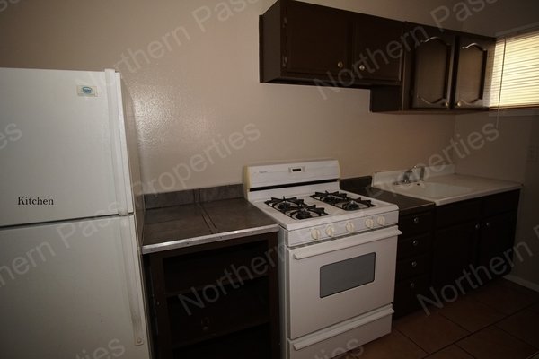 Adorable Studio! w/ 2 Weeks Free Rent! in REmilitary