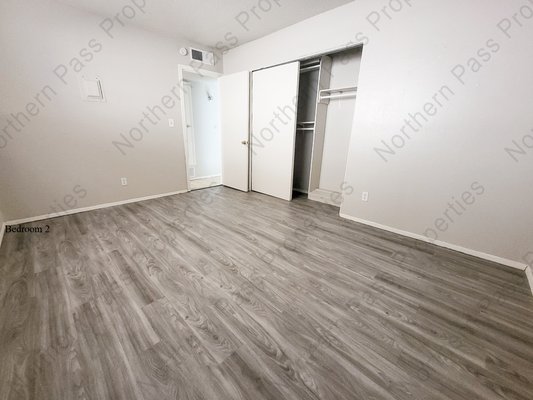 Adorable 2 Bedroom Westside Apt! in REmilitary