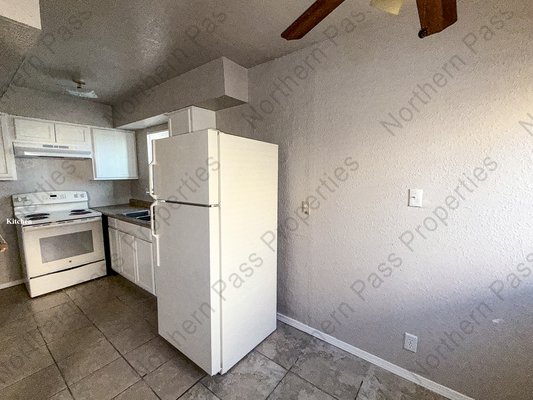 A Charming 1-Bedroom APT w/ REFRIGERATED AC! in REmilitary