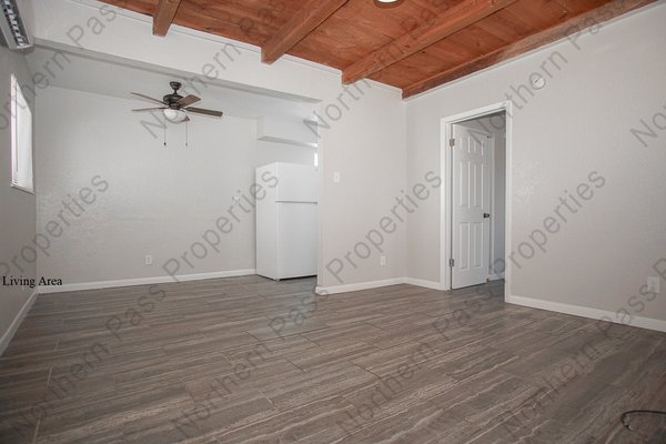 1 Bedroom Apt in the NE with Refrigerated AC!! in REmilitary