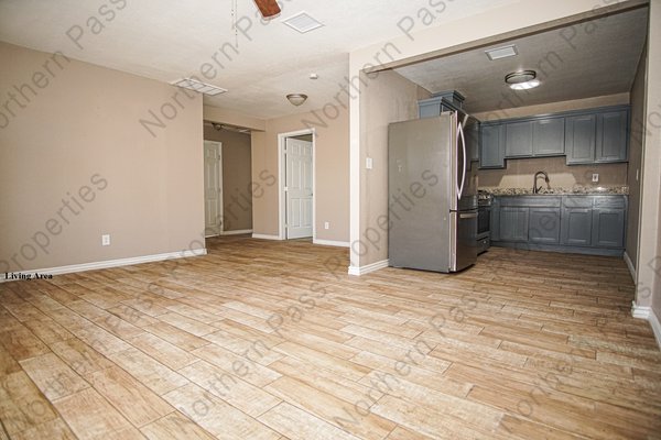 Remodeled 5 bedroom home w/Refrigerated AC! in REmilitary