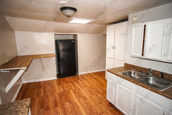 Cozy 1 Bedroom Apartment w/ Water Included in REmilitary