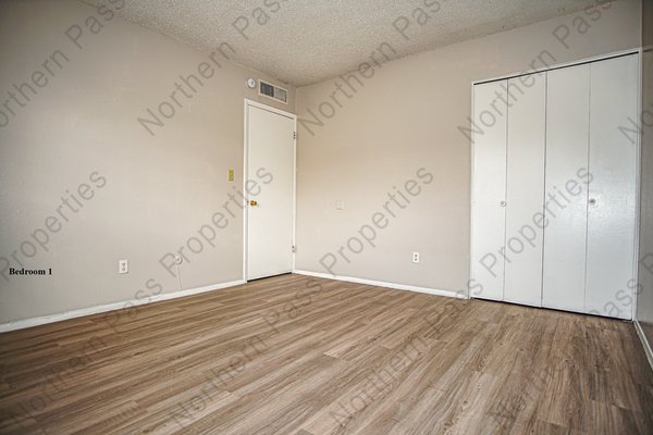 Charming 2-Bedroom, 1-Bathroom Apt! Water Included in REmilitary