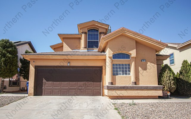 Stunning 2-Story 3-BDR, 2-BR House! in REmilitary